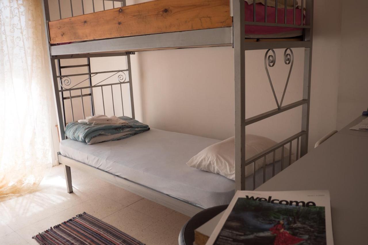 Paphos Inn Bagian luar foto